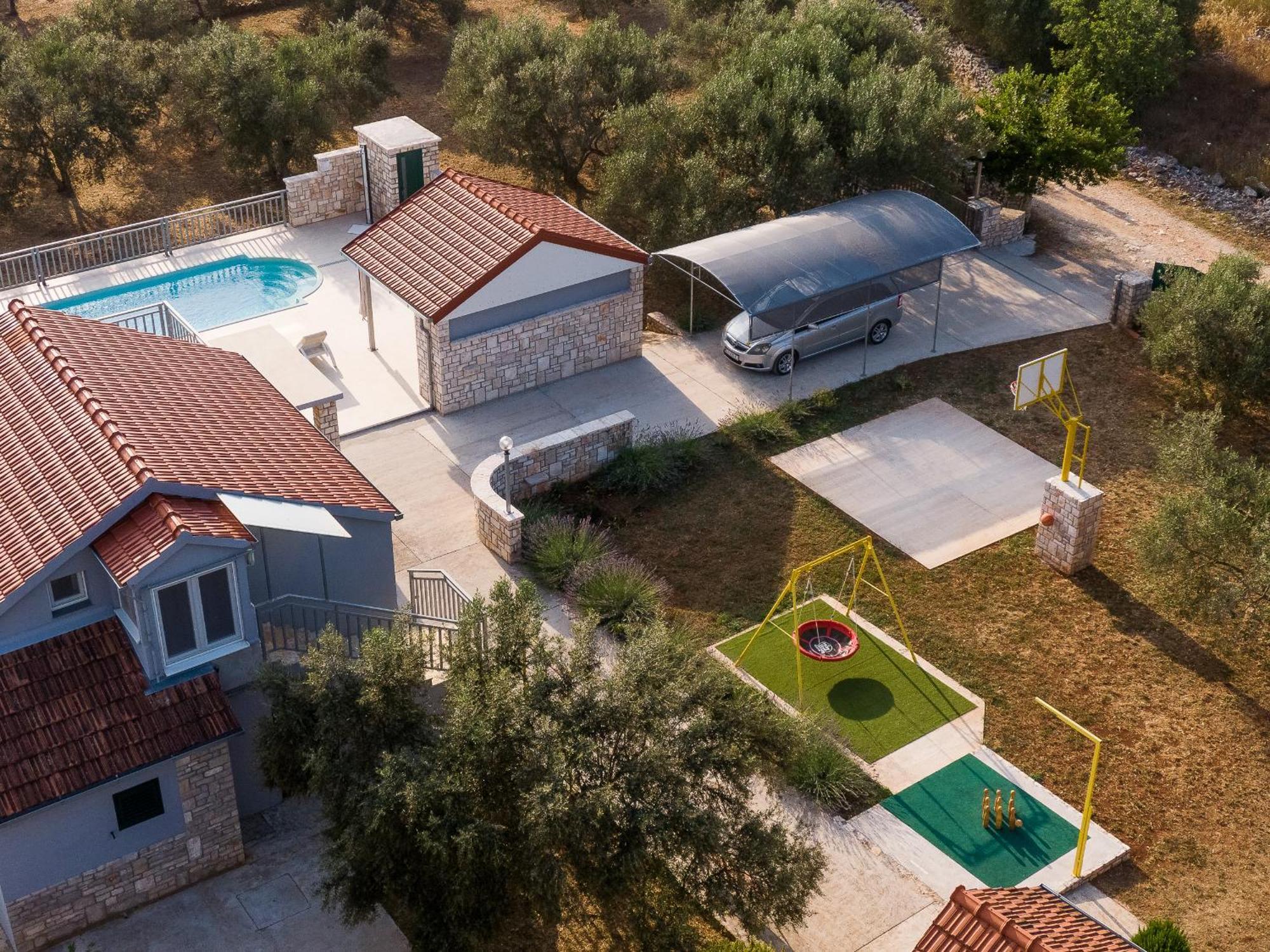 Villa Barbara - Olive Paradise, With Chlorine-Free Pool 벨라루카 외부 사진
